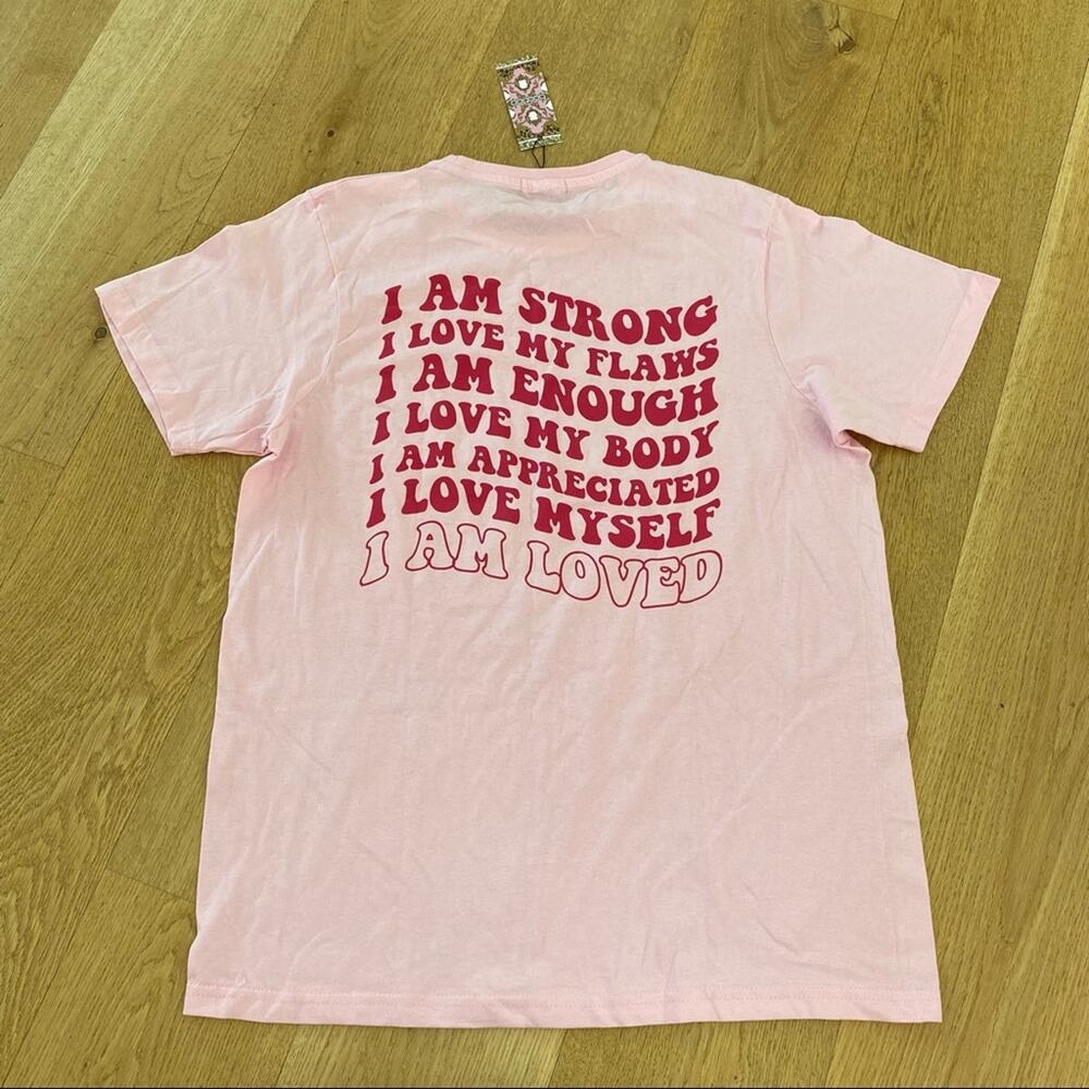 Boohoo - Tall I Am Loved Back Print Tee in Pink Size US8